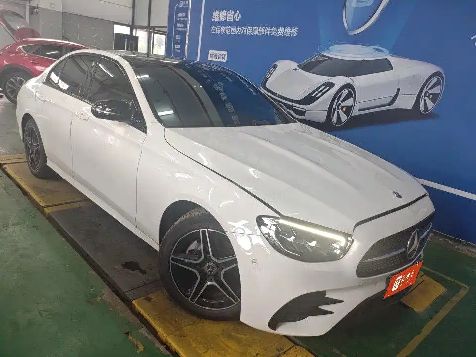 Mercedes-Benz E-Class (Import) — фото 2