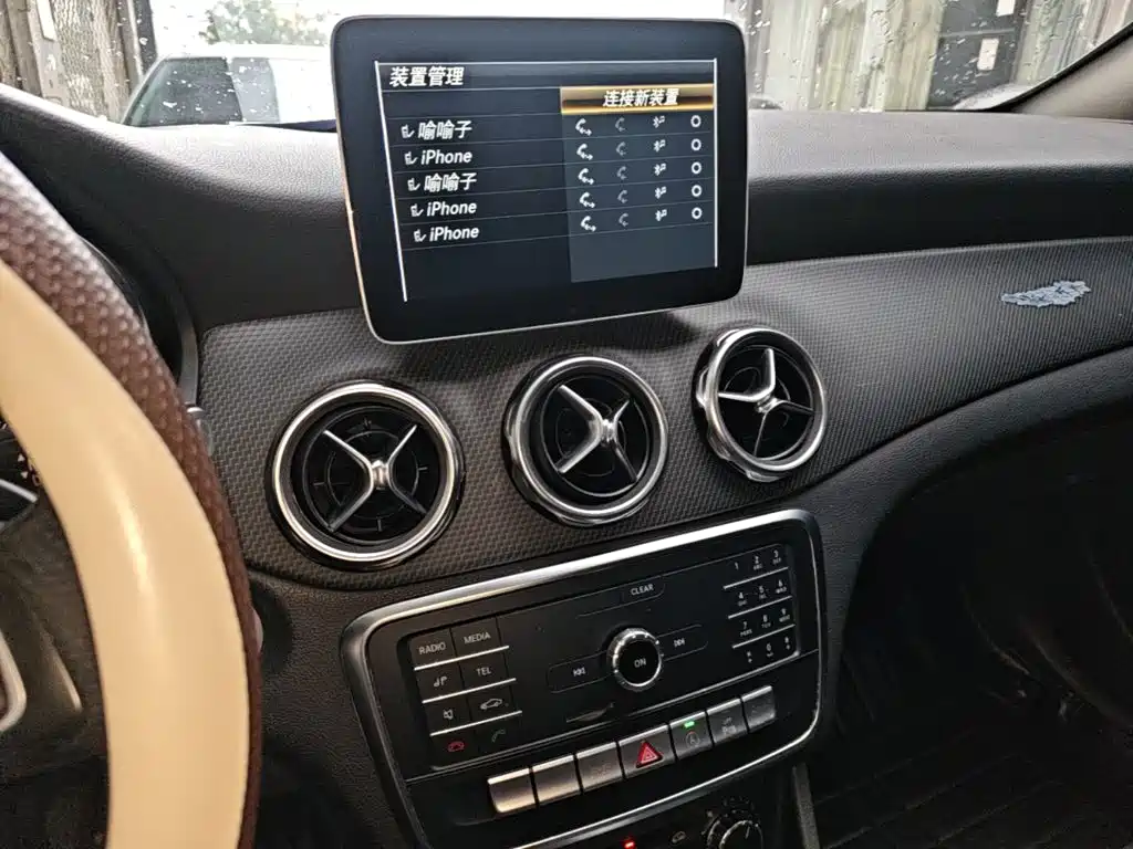 Mercedes-Benz GLA — фото 13