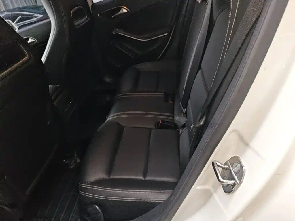 Mercedes-Benz GLA — фото 17