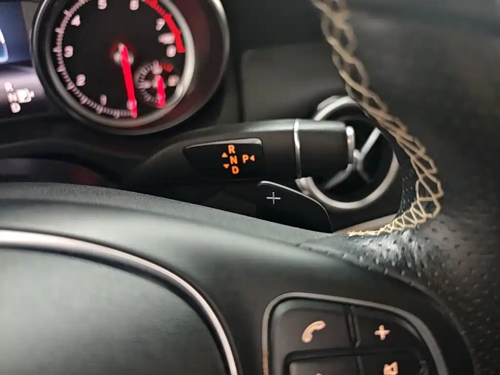 Mercedes-Benz GLA — фото 14