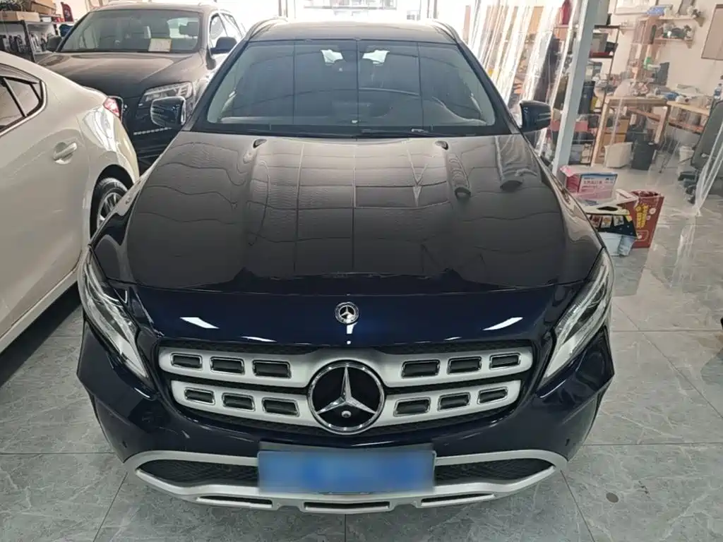 Mercedes-Benz GLA — фото 3