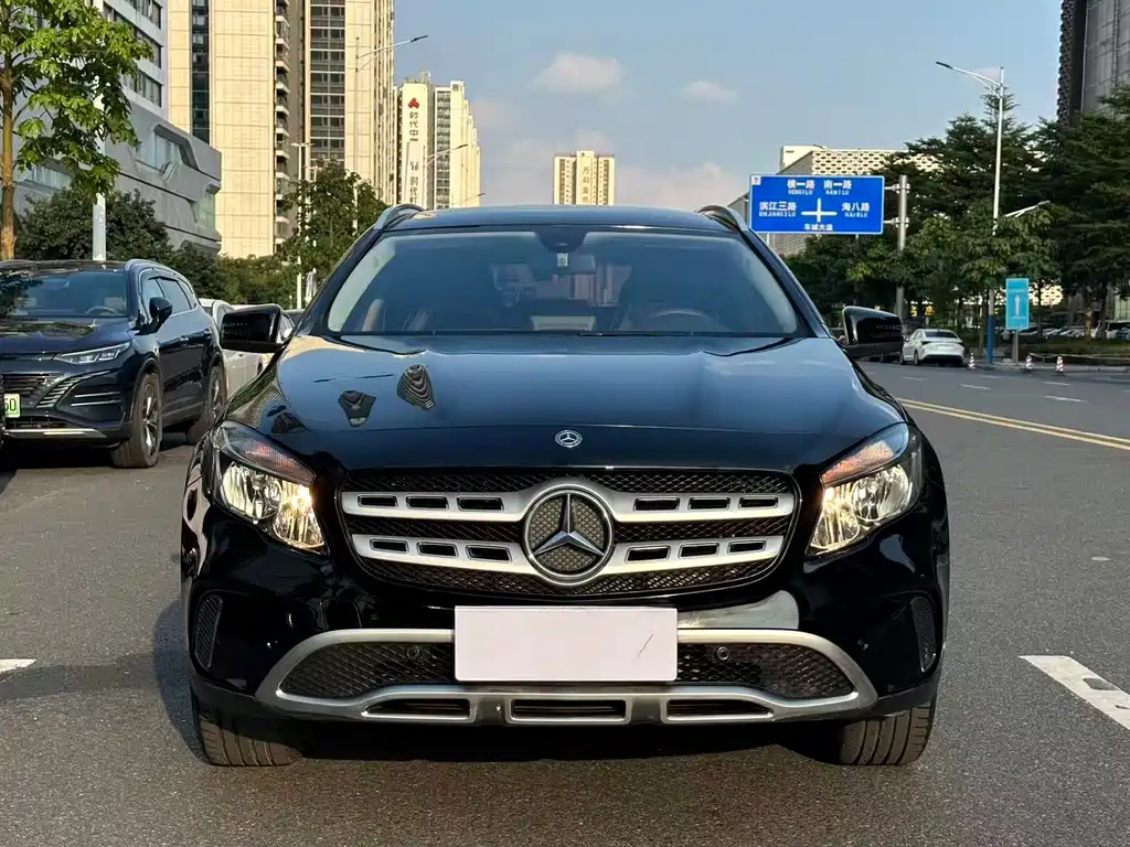 Mercedes-Benz GLA — фото 2