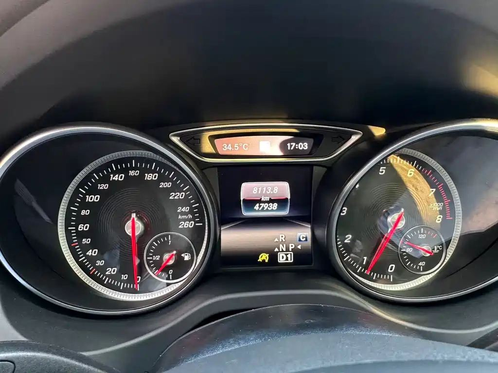 Mercedes-Benz GLA — фото 20