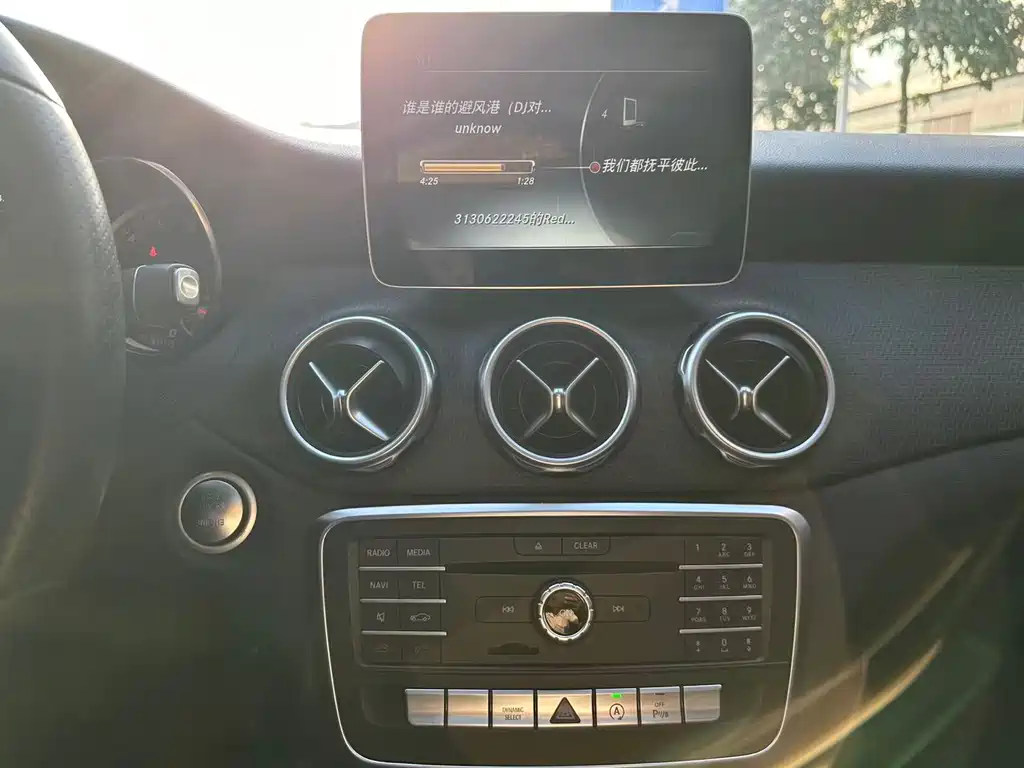 Mercedes-Benz GLA — фото 21