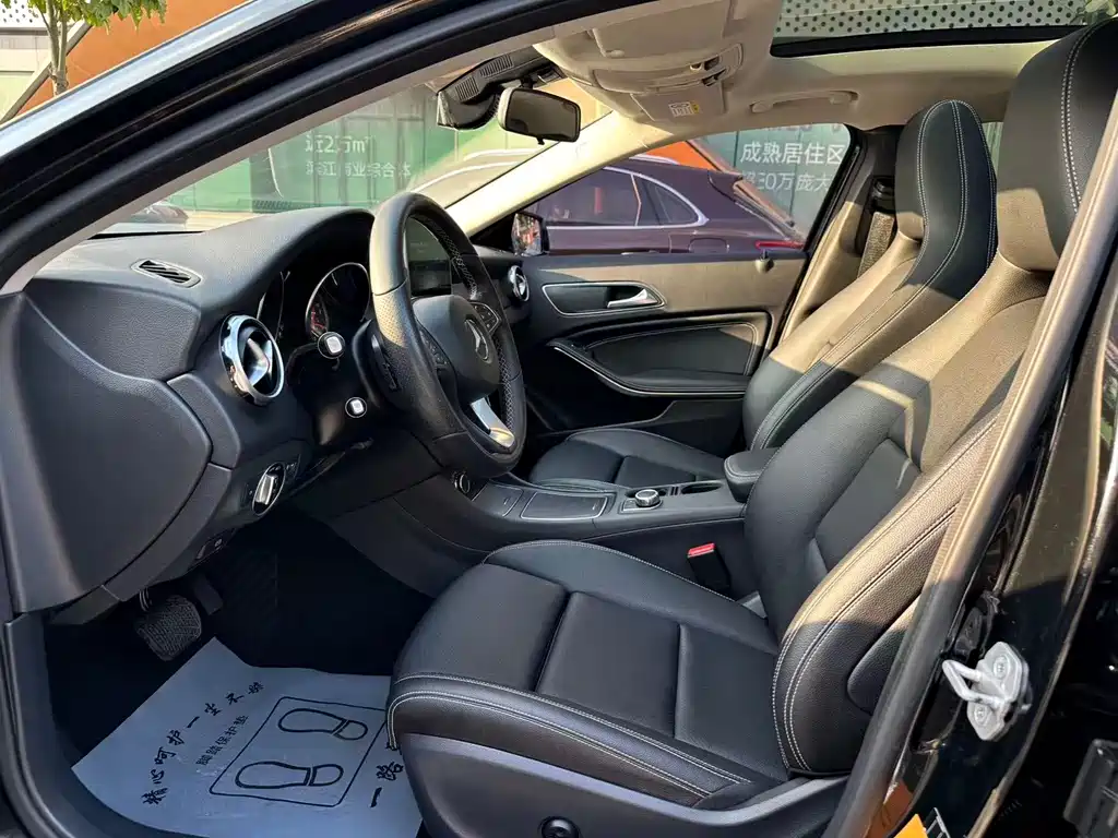 Mercedes-Benz GLA — фото 5