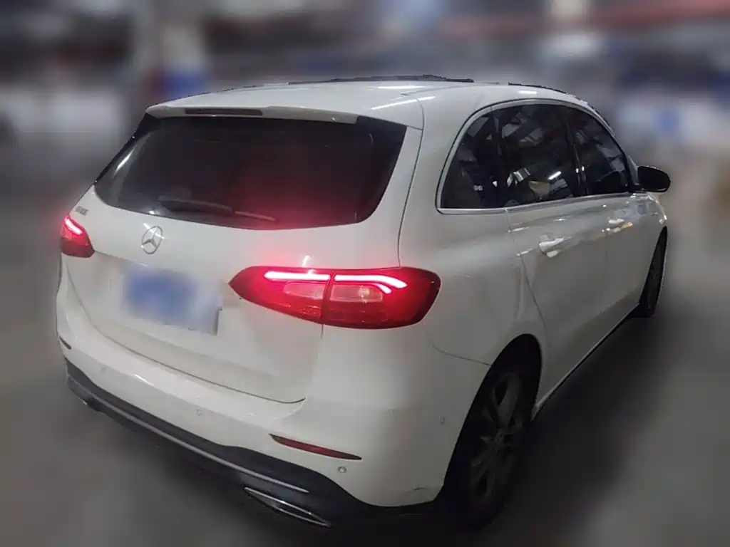 Mercedes-Benz B-Class — фото 10