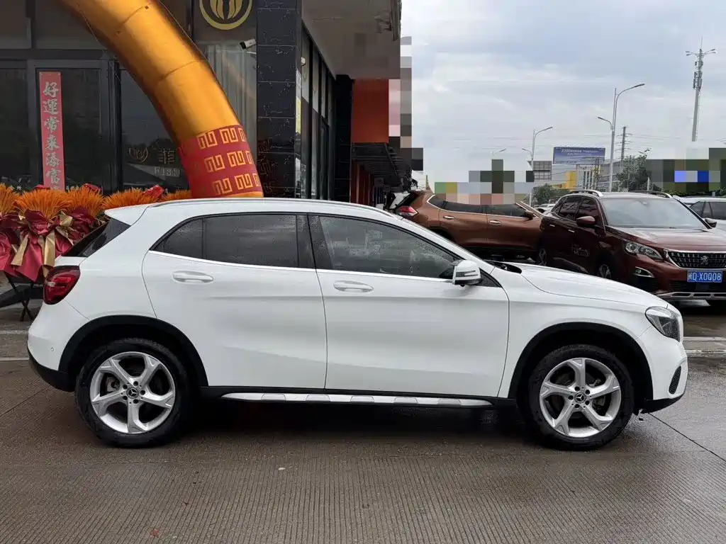 Mercedes-Benz GLA — фото 3