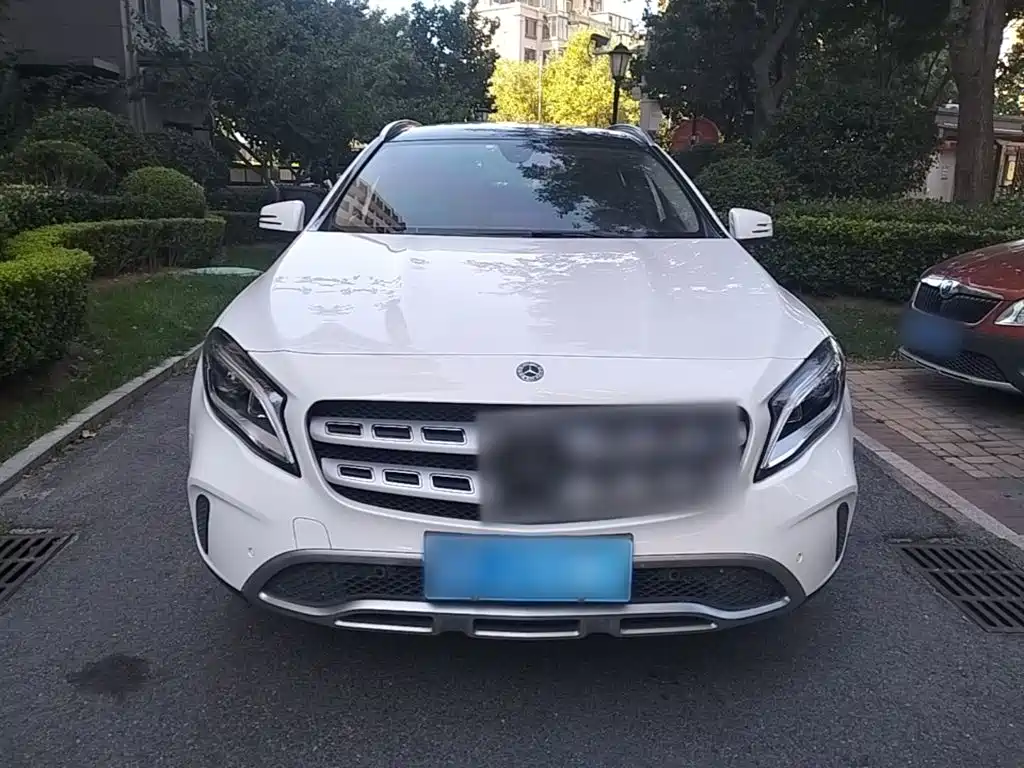 Mercedes-Benz GLA — фото 3