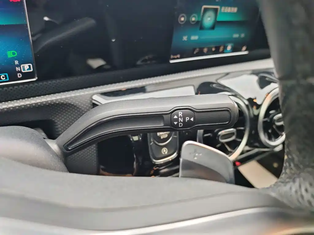 Mercedes-Benz A-Class — фото 14