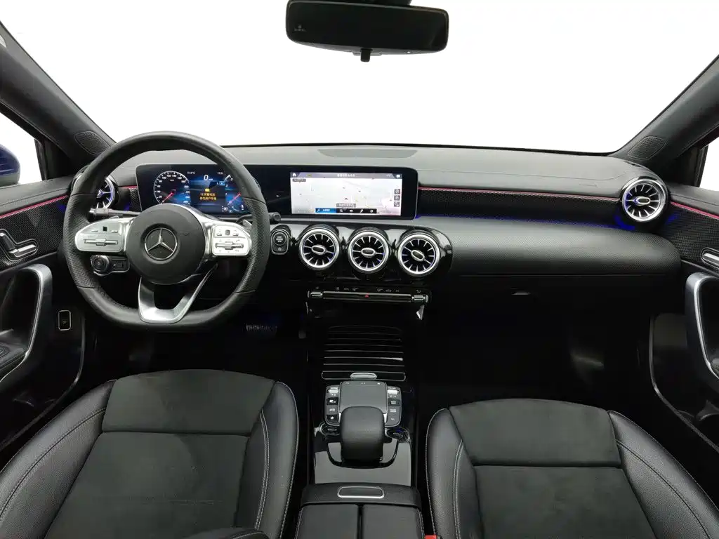 Mercedes-Benz A-Class — фото 5