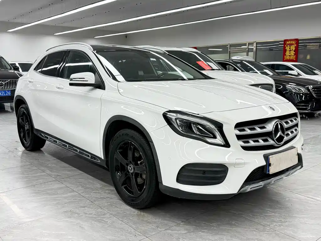 Mercedes-Benz GLA — фото 3