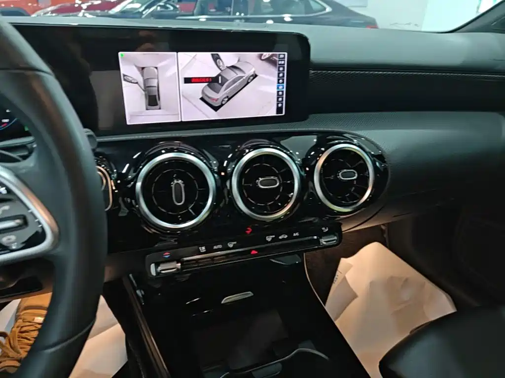 Mercedes-Benz A-Class (Import) — фото 13