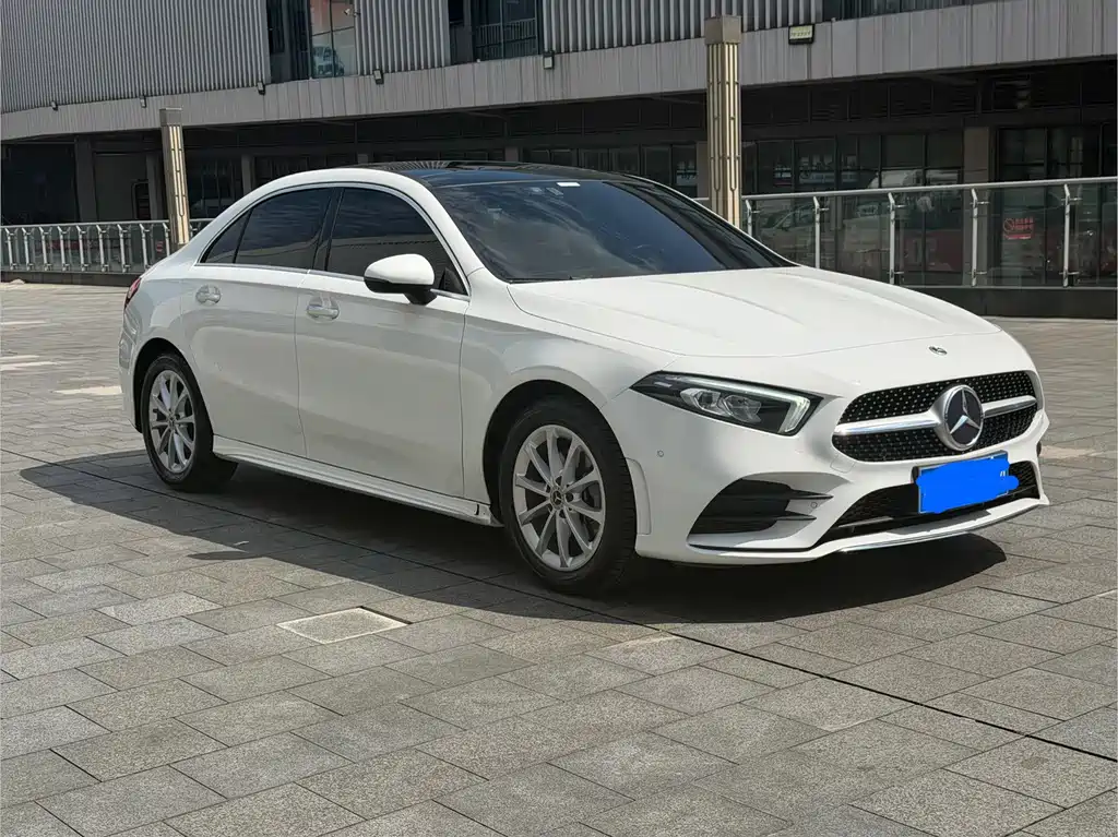 Mercedes-Benz A-Class — фото 3