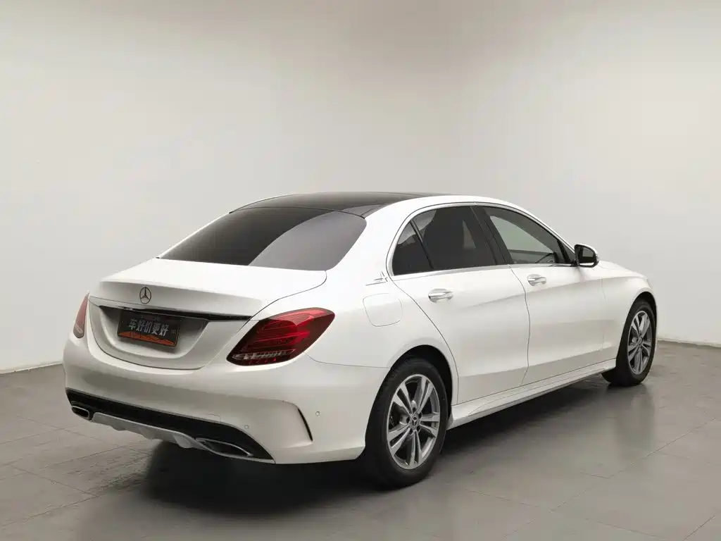 Mercedes-Benz C-Class — фото 2