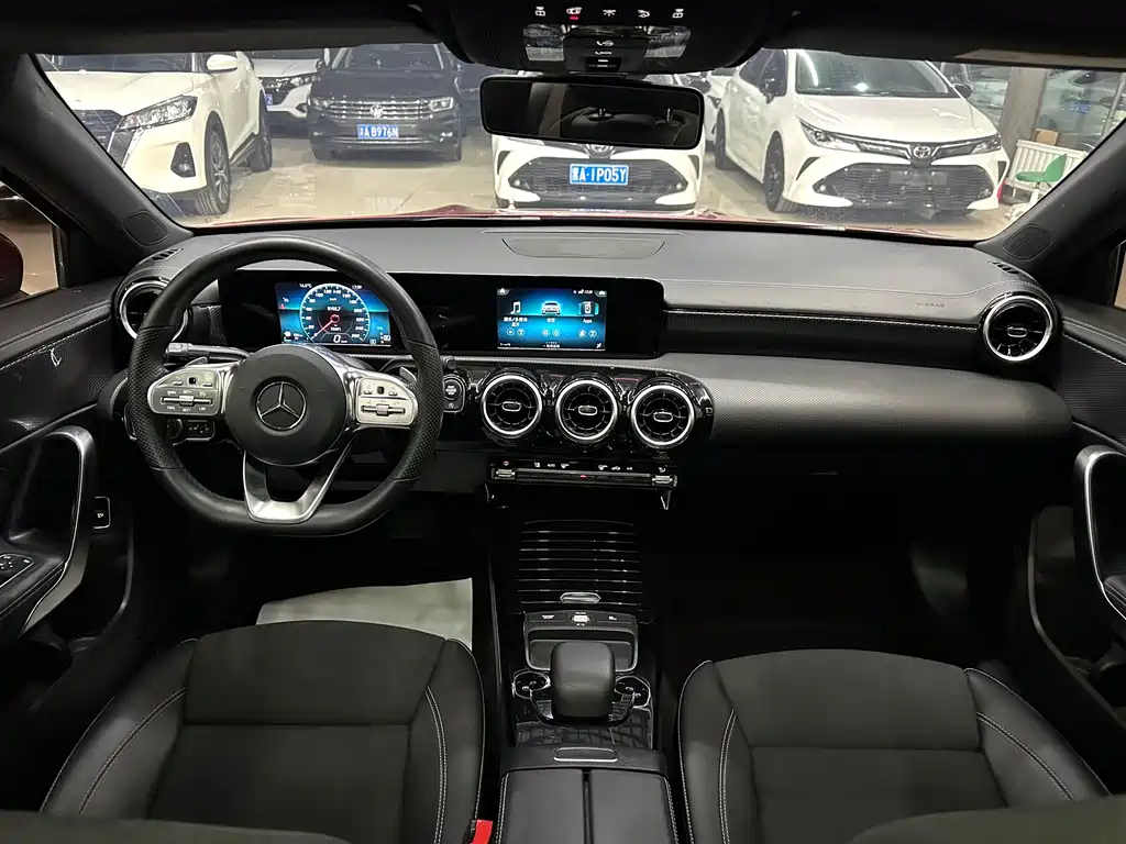 Mercedes-Benz A-Class — фото 13