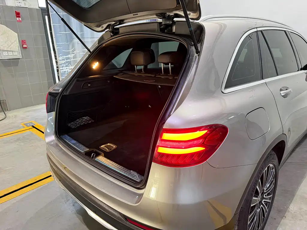 Mercedes-Benz GLC — фото 17