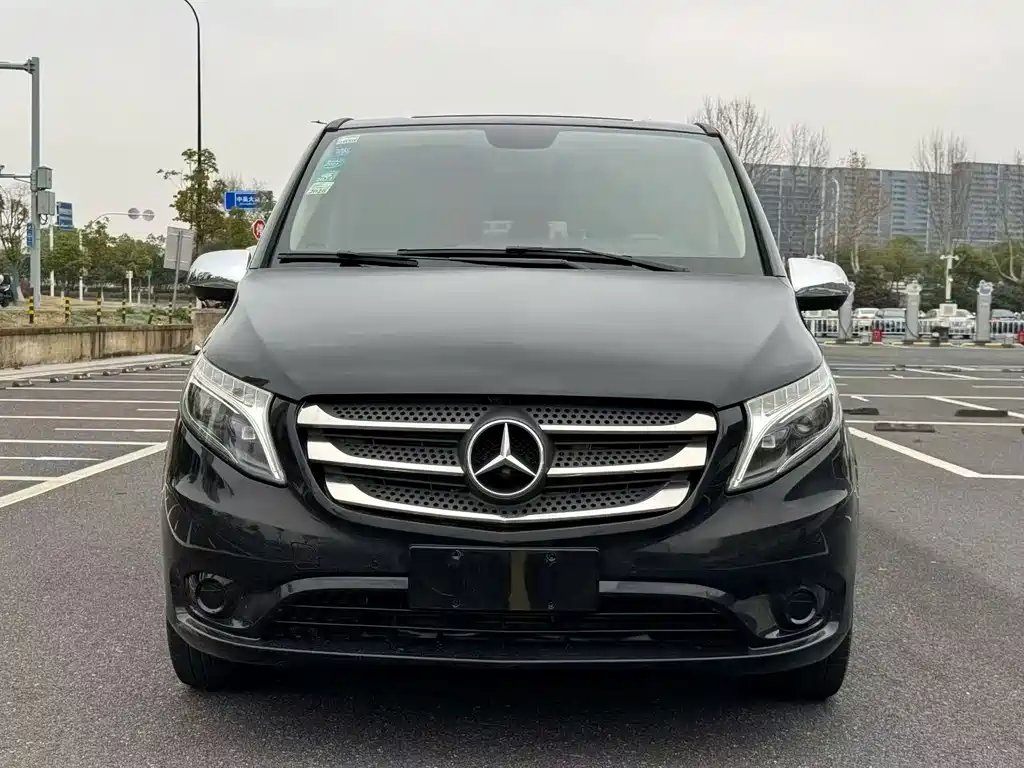 Mercedes-Benz Vito — фото 2
