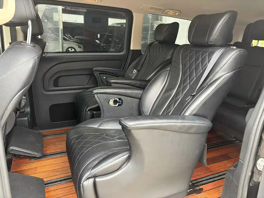 Mercedes-Benz Vito — фото 5