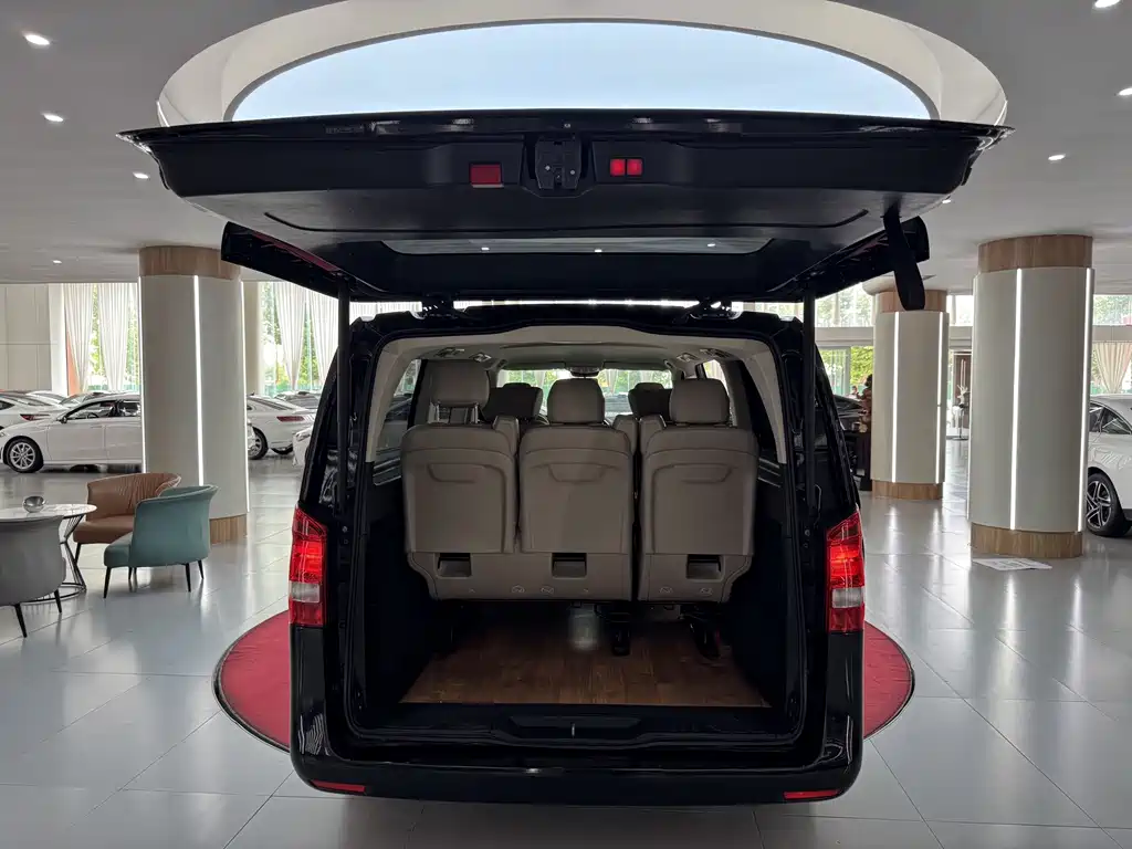 Mercedes-Benz Vito — фото 31