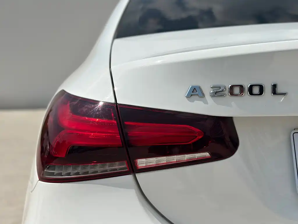 Mercedes-Benz A-Class — фото 18