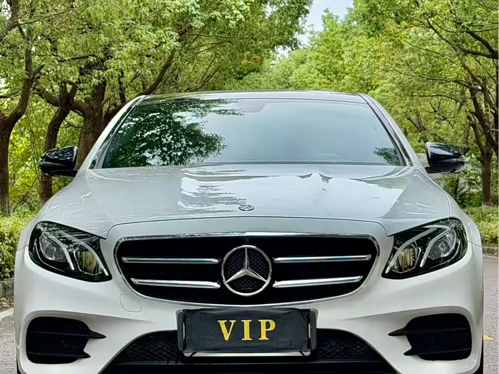 Mercedes-Benz E-Class (Import) — фото 2