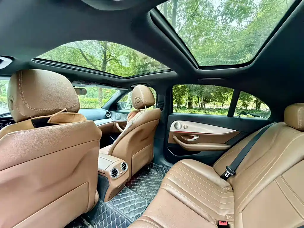 Mercedes-Benz E-Class (Import) — фото 10