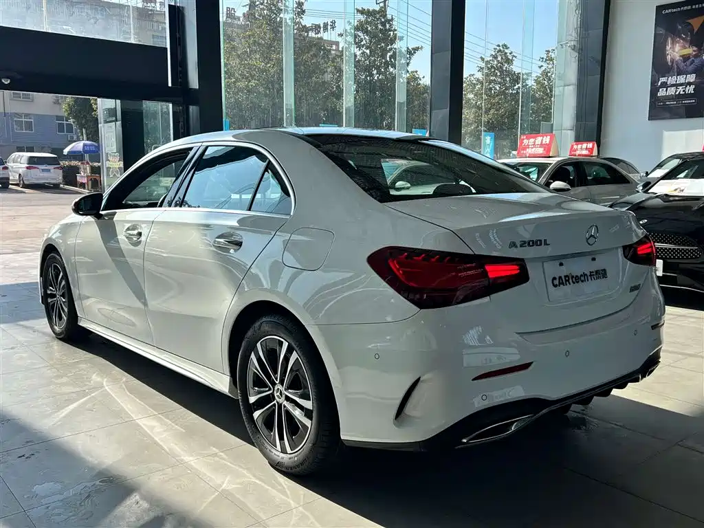 Mercedes-Benz A-Class — фото 7