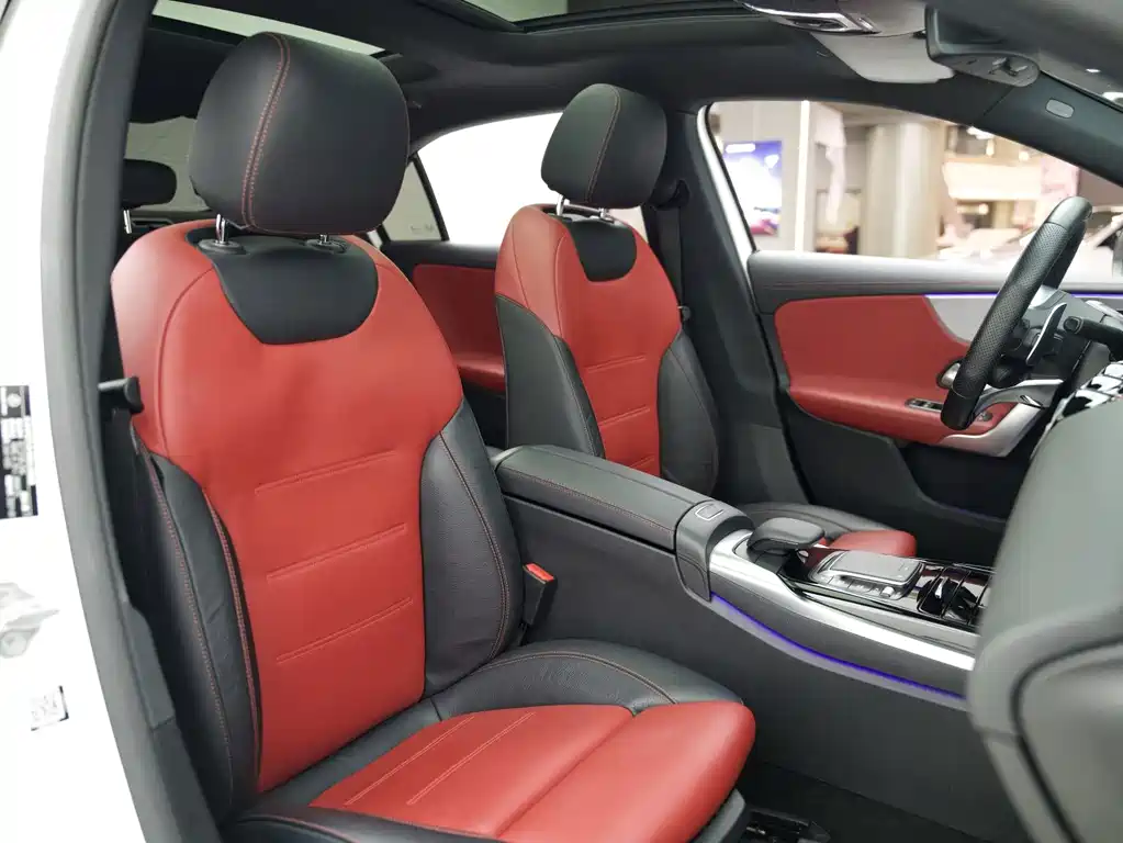 Mercedes-Benz A-Class AMG — фото 7