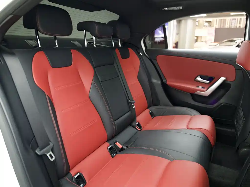 Mercedes-Benz A-Class AMG — фото 9