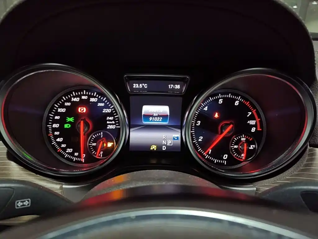Mercedes-Benz GLE (Import) — фото 14