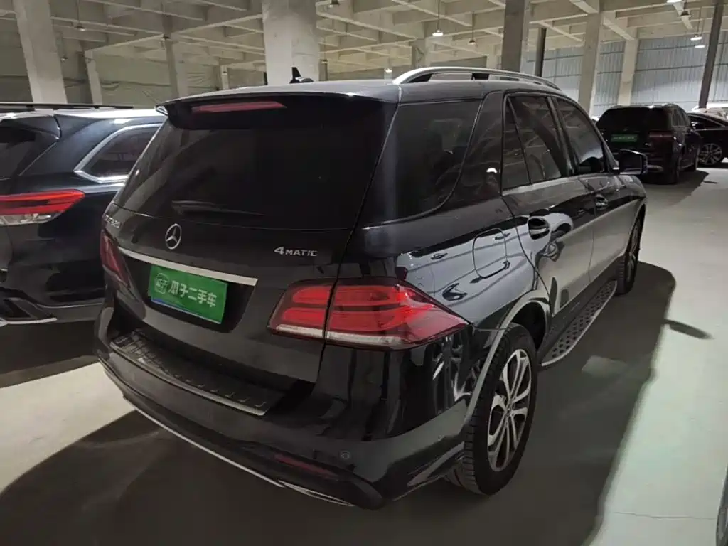 Mercedes-Benz GLE (Import) — фото 7
