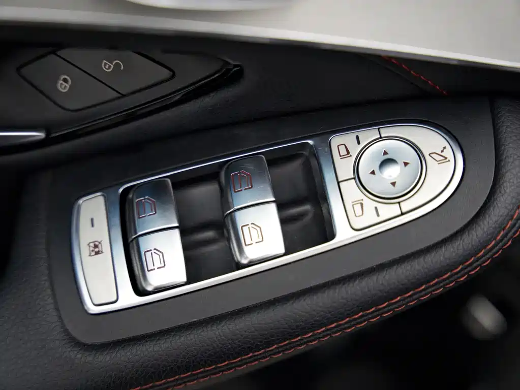 Mercedes-Benz GLC Coupe AMG — фото 13
