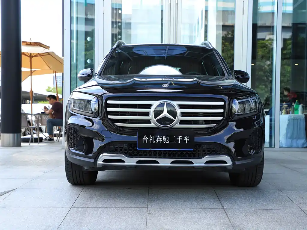 Mercedes-Benz GLB — фото 4