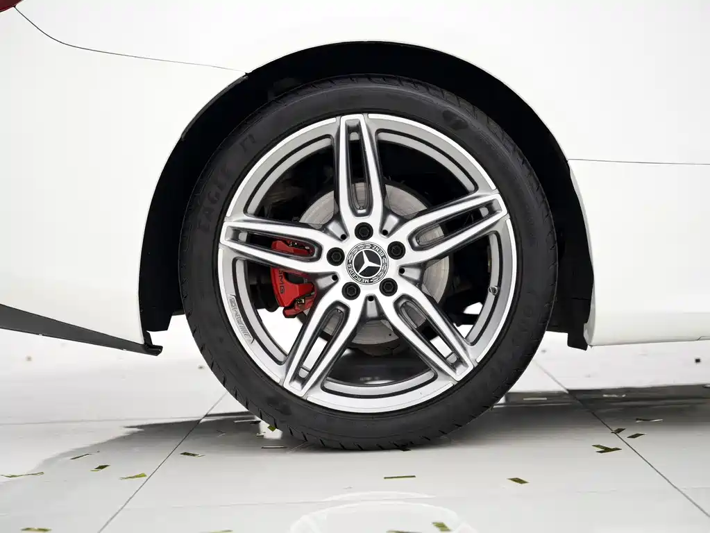 Mercedes-Benz E-Class (Import) — фото 23
