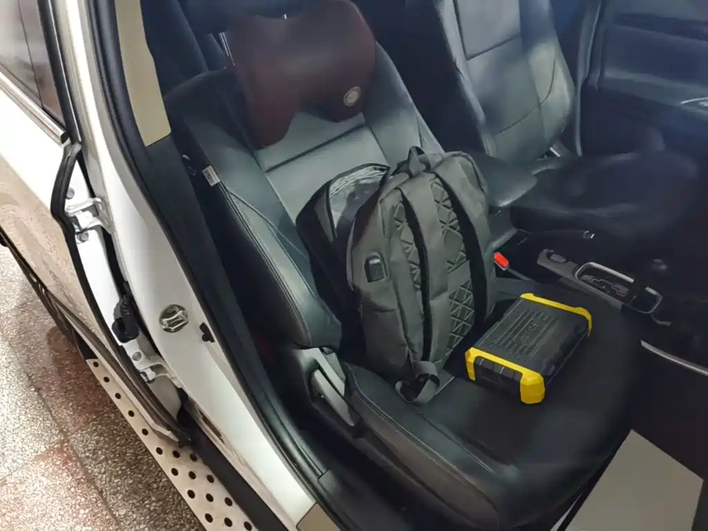Mitsubishi Outlander — фото 25