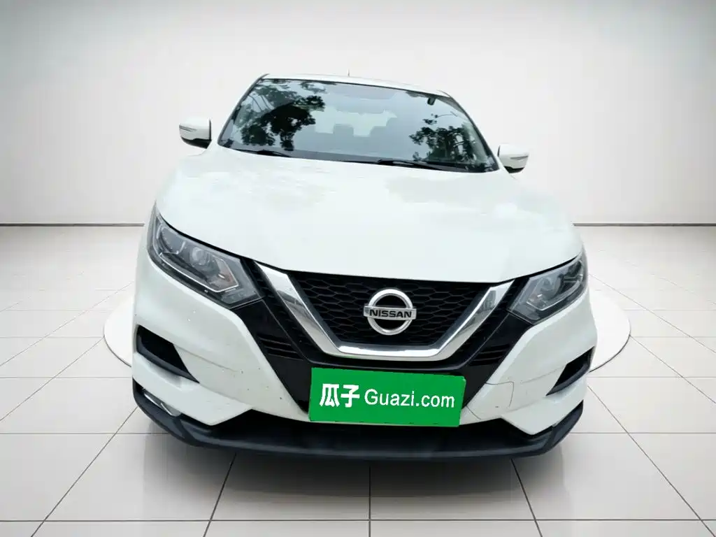 Nissan Qashqai — фото 2