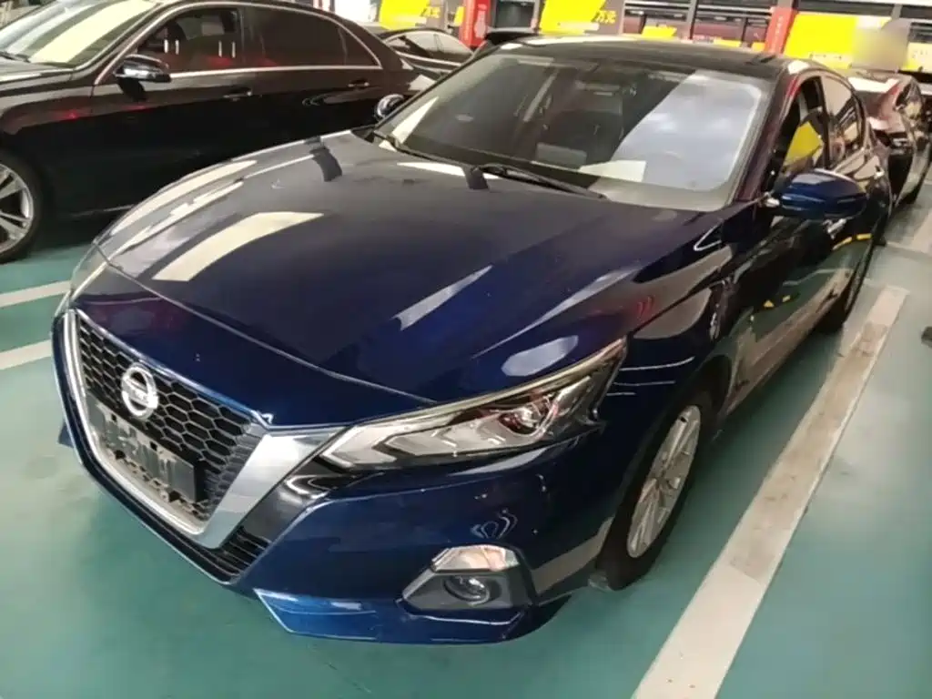 Nissan Teana — фото 2
