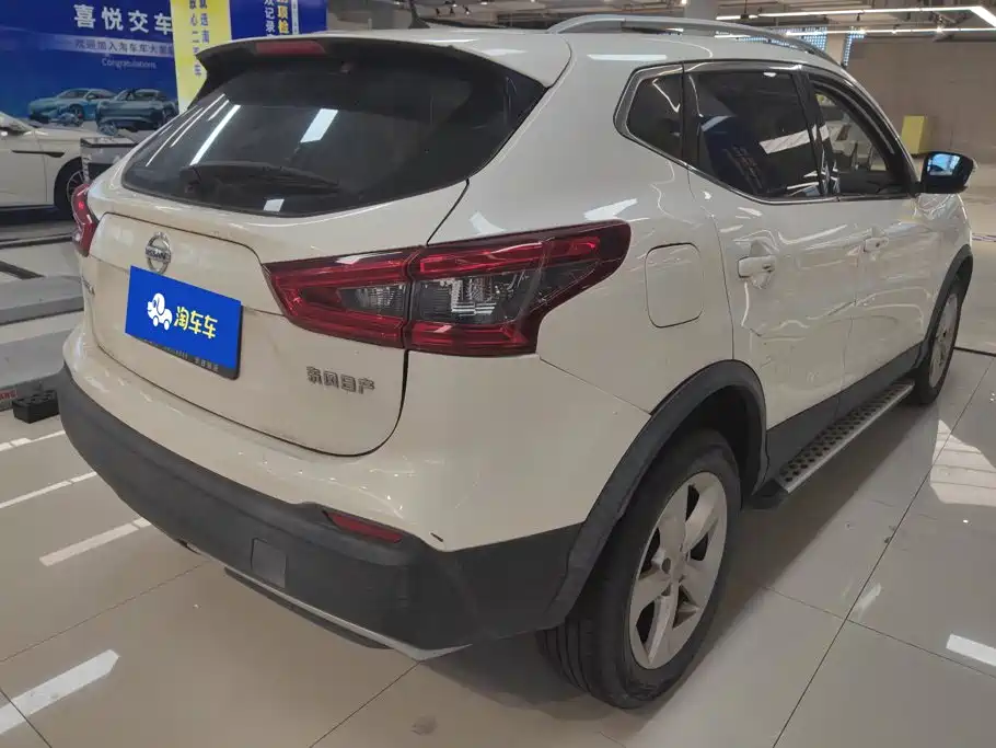 Nissan Qashqai — фото 3