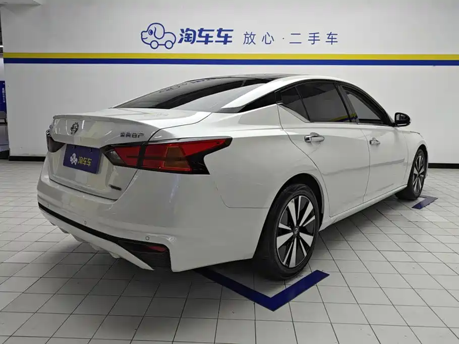 Nissan Teana — фото 3