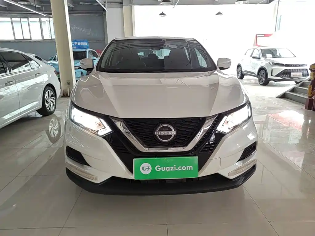 Nissan Qashqai — фото 3