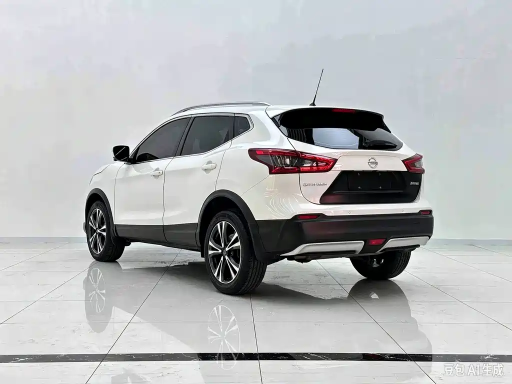 Nissan Qashqai — фото 6