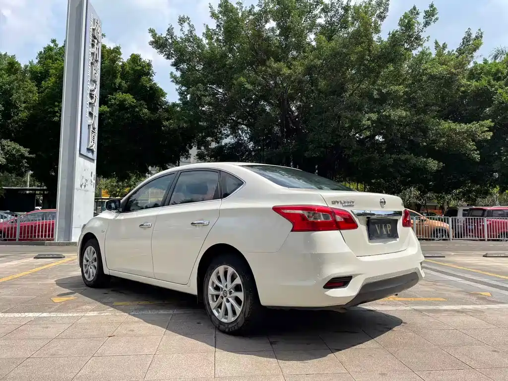 Nissan Sylphy — фото 5