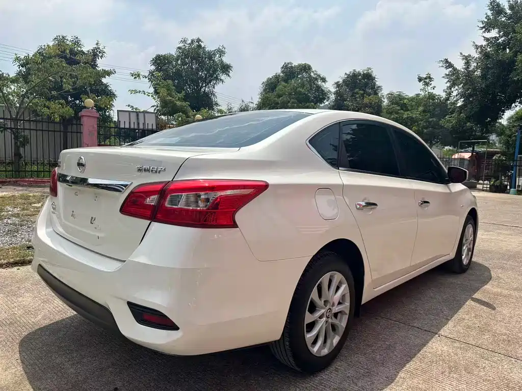Nissan Sylphy — фото 6