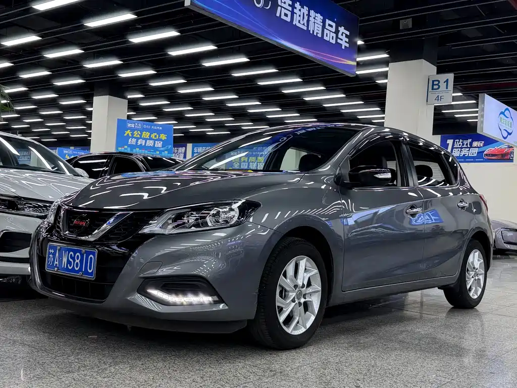 Nissan Tiida — фото 13