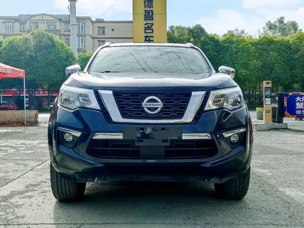 Nissan Terra — фото 2
