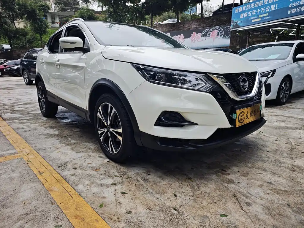 Nissan Qashqai — фото 3