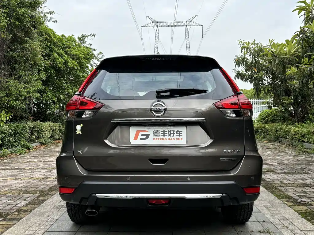 Nissan X-Trail — фото 18
