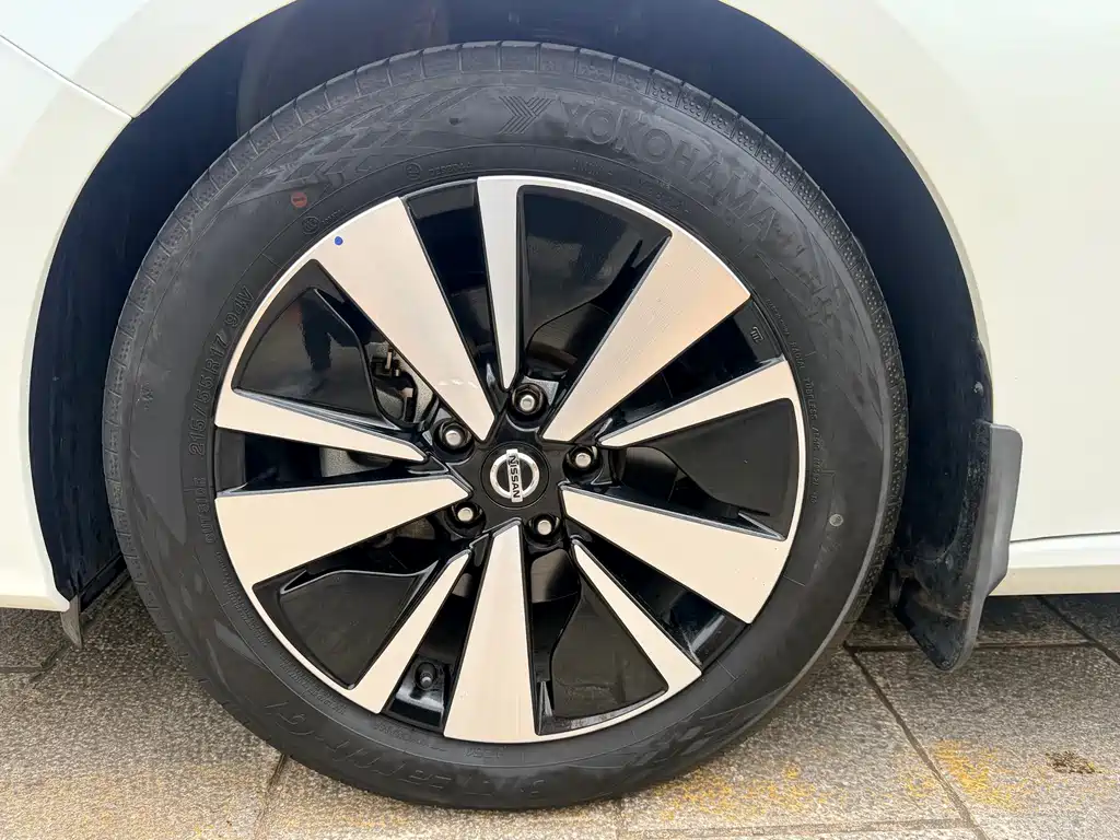 Nissan Teana — фото 11
