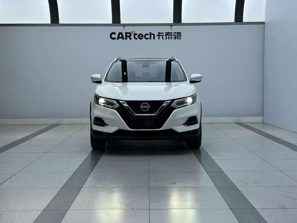 Nissan Qashqai — фото 4