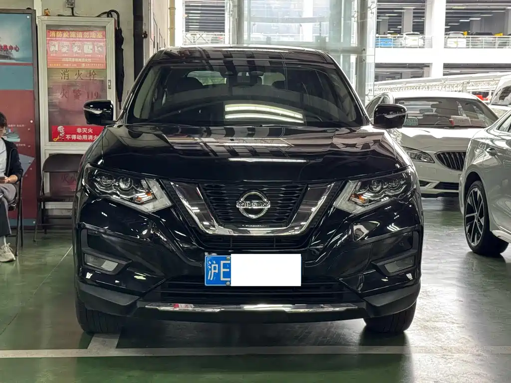 Nissan X-Trail — фото 2